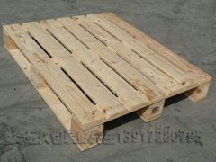 木托盤在運輸業發揮了不可取代的作用